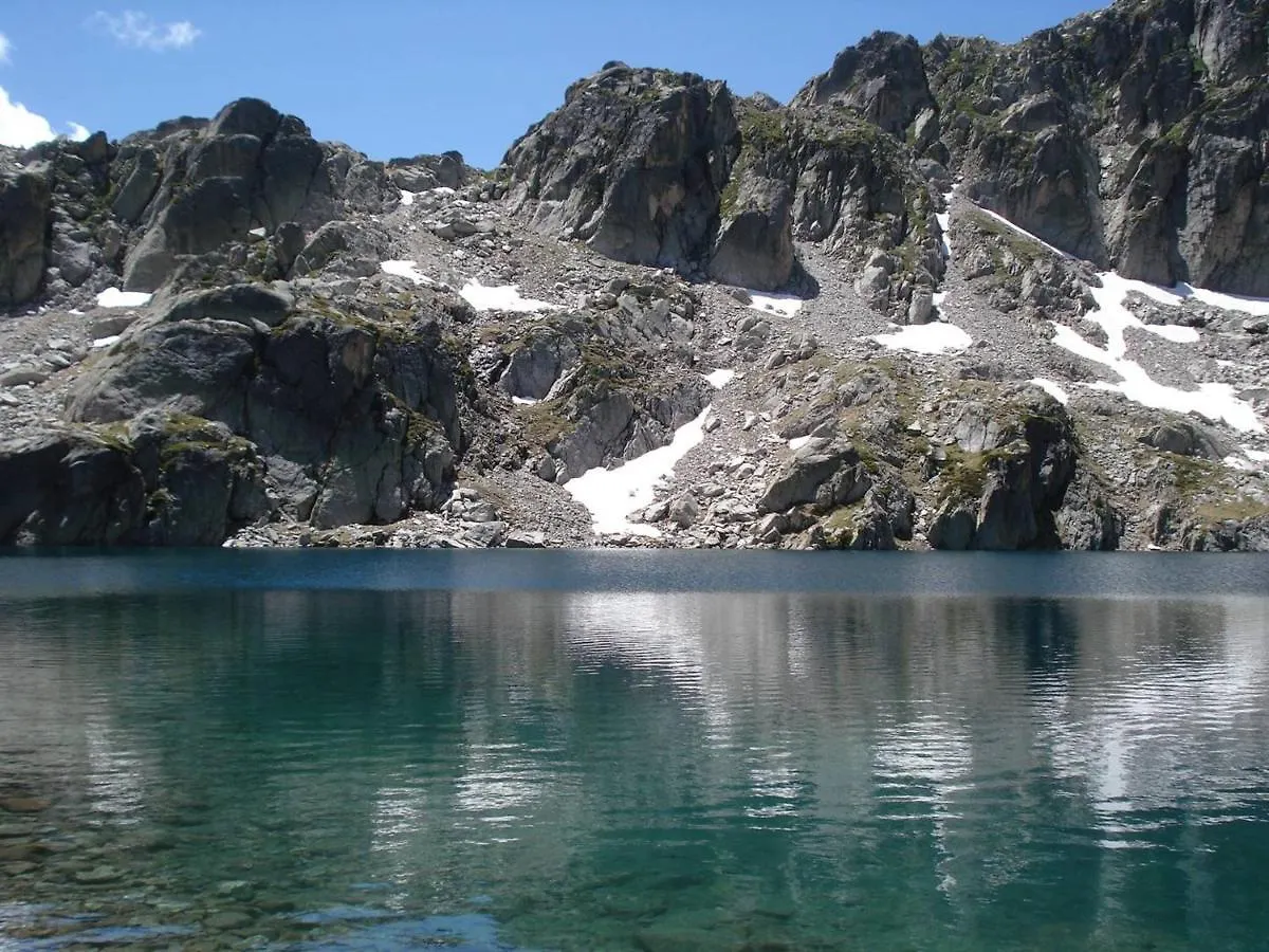 Chalet 6/7 Pers A Cauterets: Jardin, Garage, Cuisine Equipee, Proche Nature - Fr-1-234-298 0*, Cauterets France